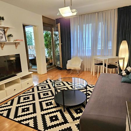 Mss Spot Appartement Zagreb Buitenkant foto